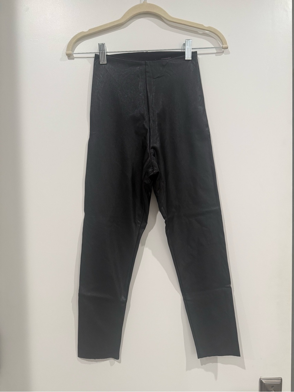 Commando faux leather leggings